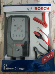 Bosch C7 Battery Charger